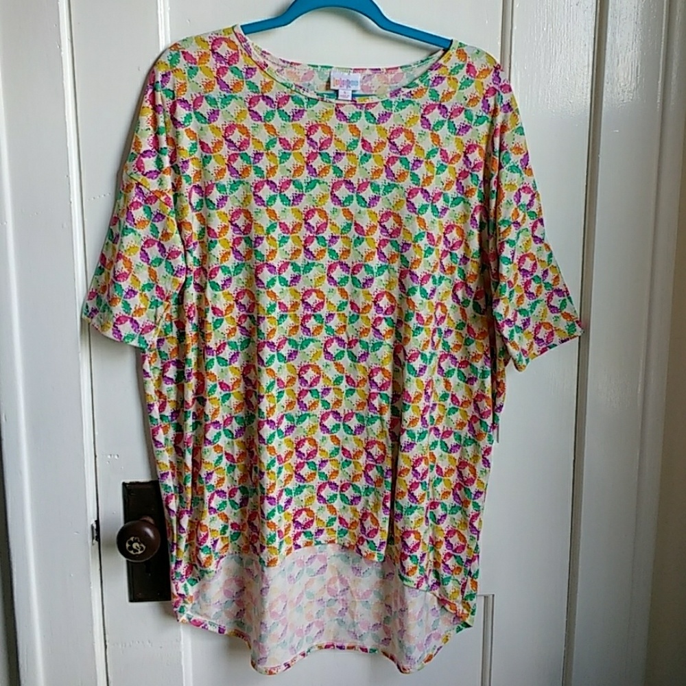 LuLaRoe Irma Top